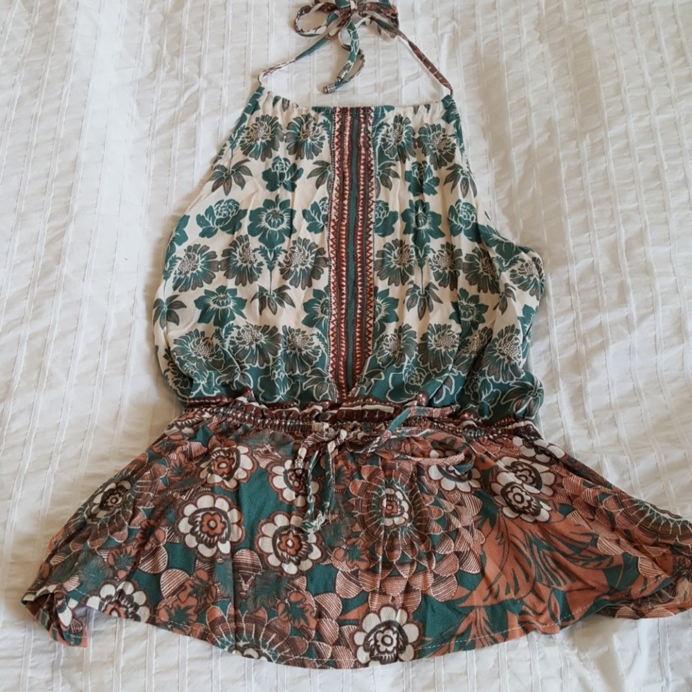 Floral halter tank